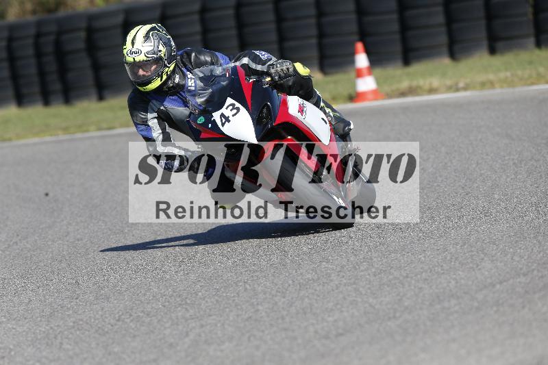 Archiv-2025/49 26.08.2025 Cornu Master School ADR/blau-bleu/43